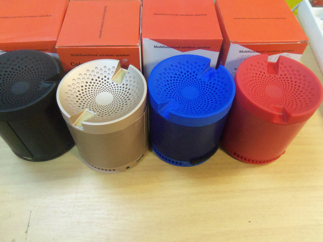 

Колонка портативная Hf-Q3