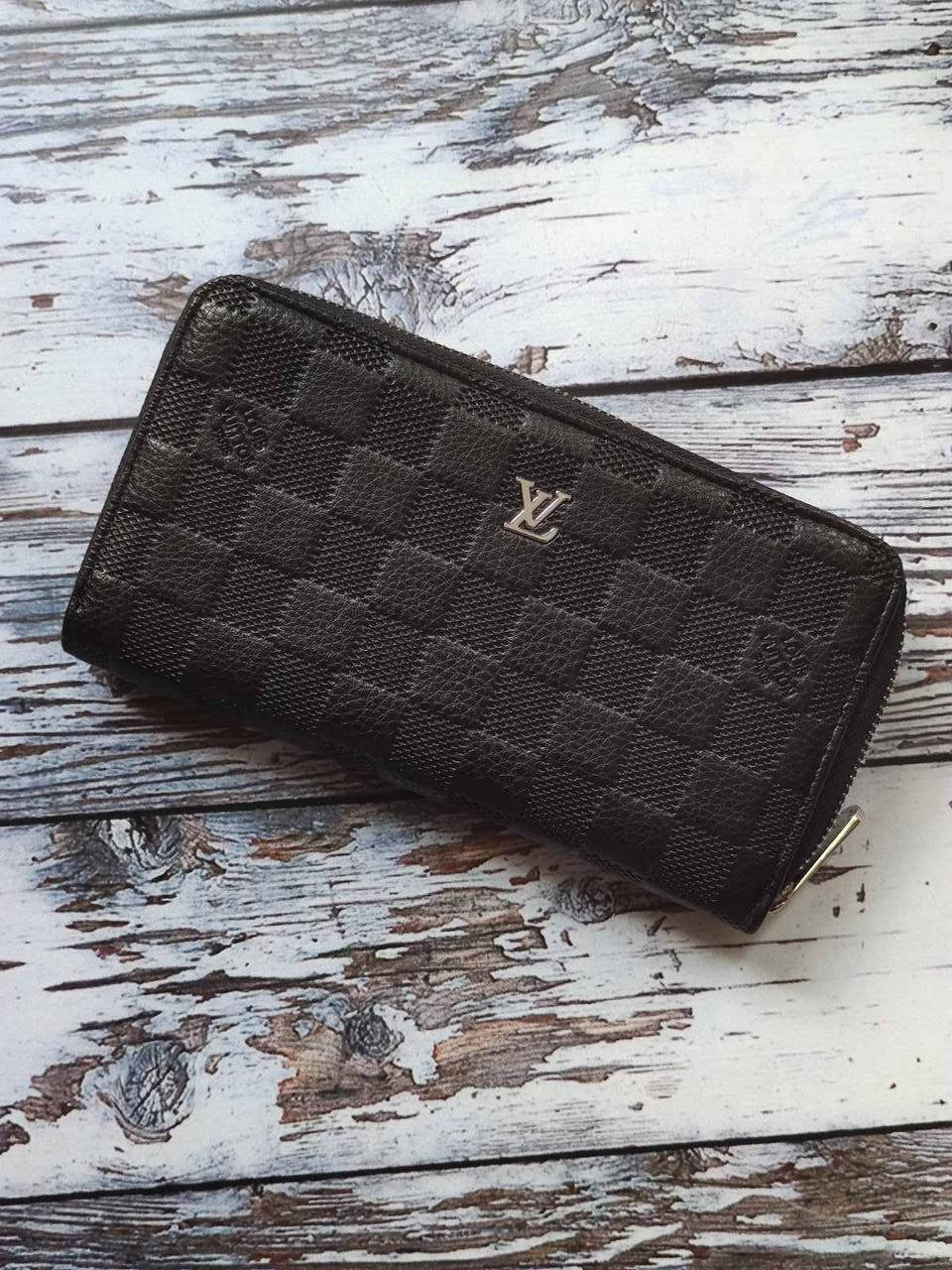 

Кошелек мужской луи витон Louis Vuitton портмоне мужское , Кошельки Louis Vuitton с Фирменной гравировкой, Черный
