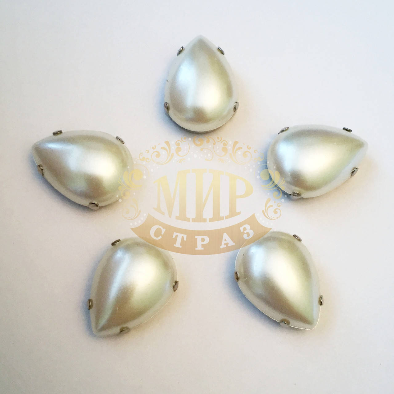 

Кабошоны в цапах, Капля, Размер 10x14, Цвет Candy Pearl, 1шт