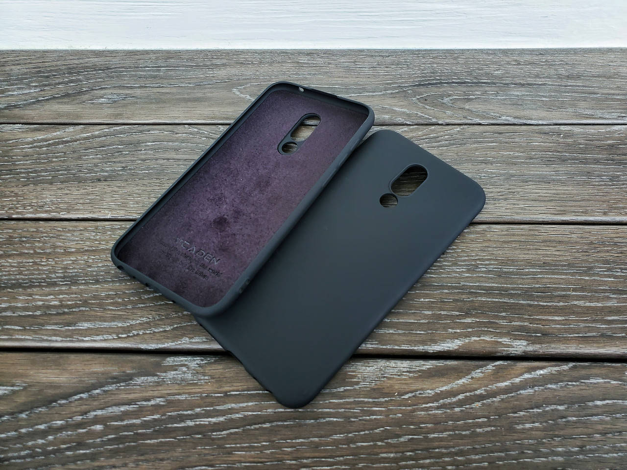 

Силиконовый чехол для Meizu 16th черный тонкий матовый с микрофиброй