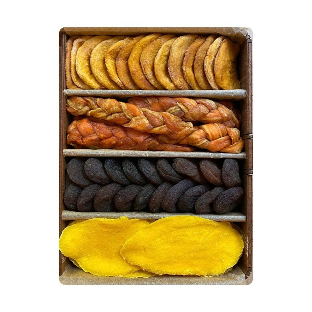 

Набор из сухофруктов подарочный в оригинальной упаковке Книга деревянная маленькая №6 вес 900 г.