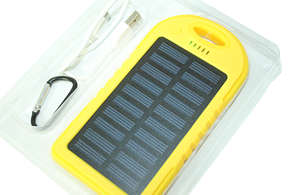 

Power Bank Solar Переносной аккумулятор на солнечной батарее со светодиодом (5000 mAh)