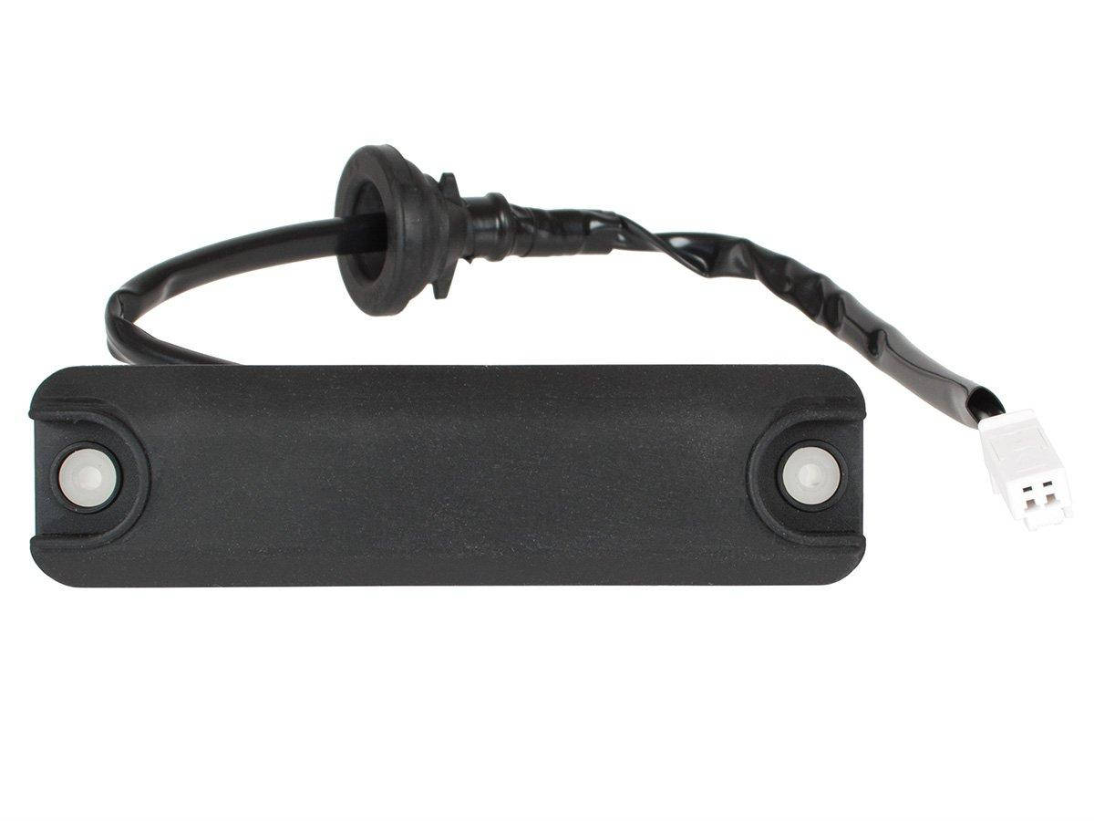 

Кнопка открывания багажника 8484020010 84840-20010 Toyota Avensis II Corolla Verso