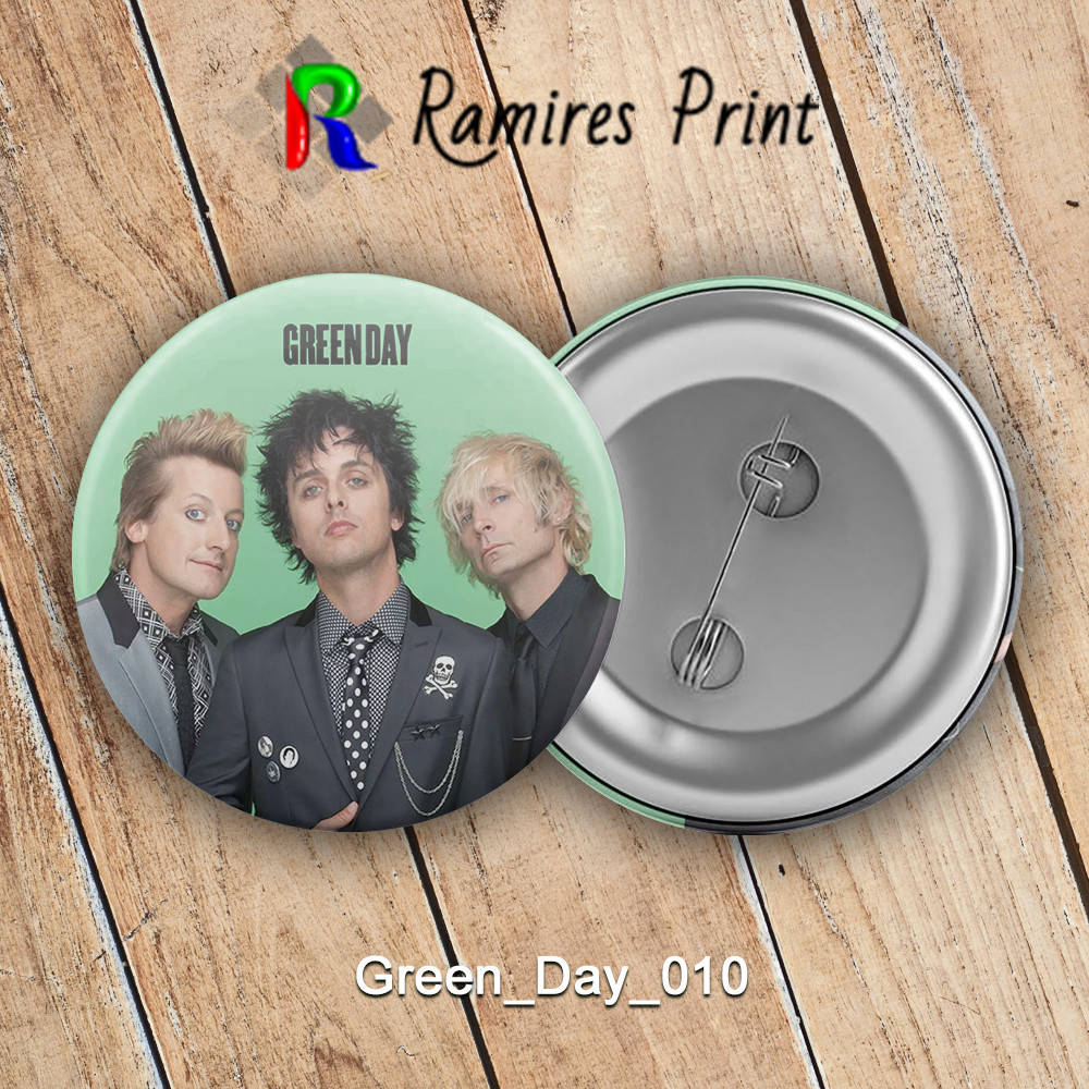 

Значок рок Green Day 010
