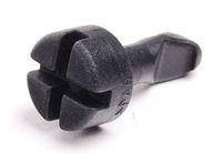 

Клипса крепления накладки двигателя Seat Exeo / Skoda Superb / VW Passat B5