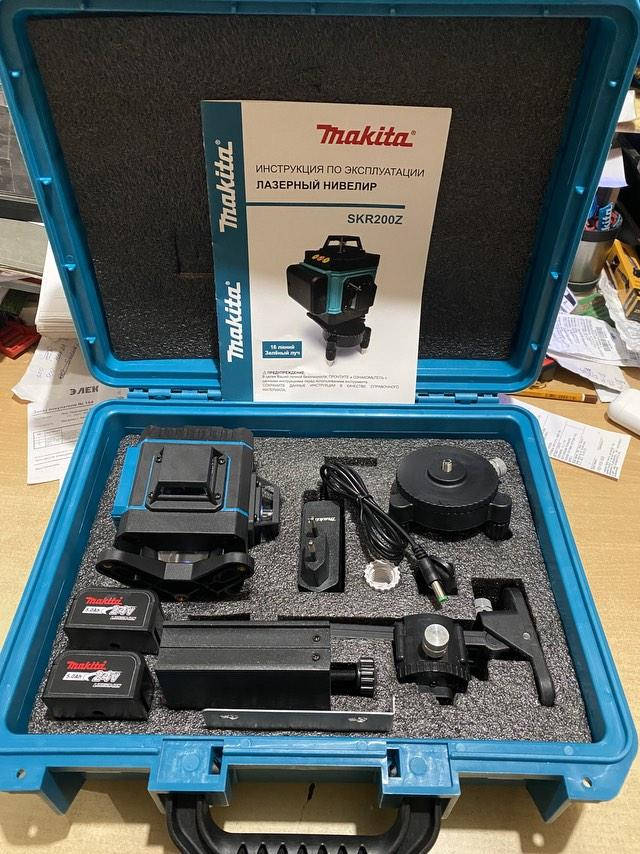 

Лазерный уровень, нивелир Makita SKR200Z 12лучей