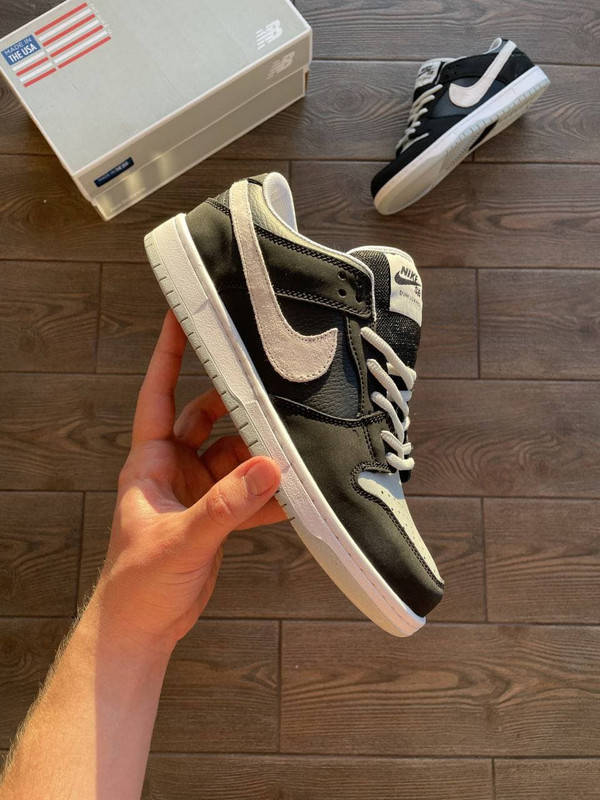 

Кроссовки Nike SB Dunk Low Black Grey чёрные с серым (36-41)