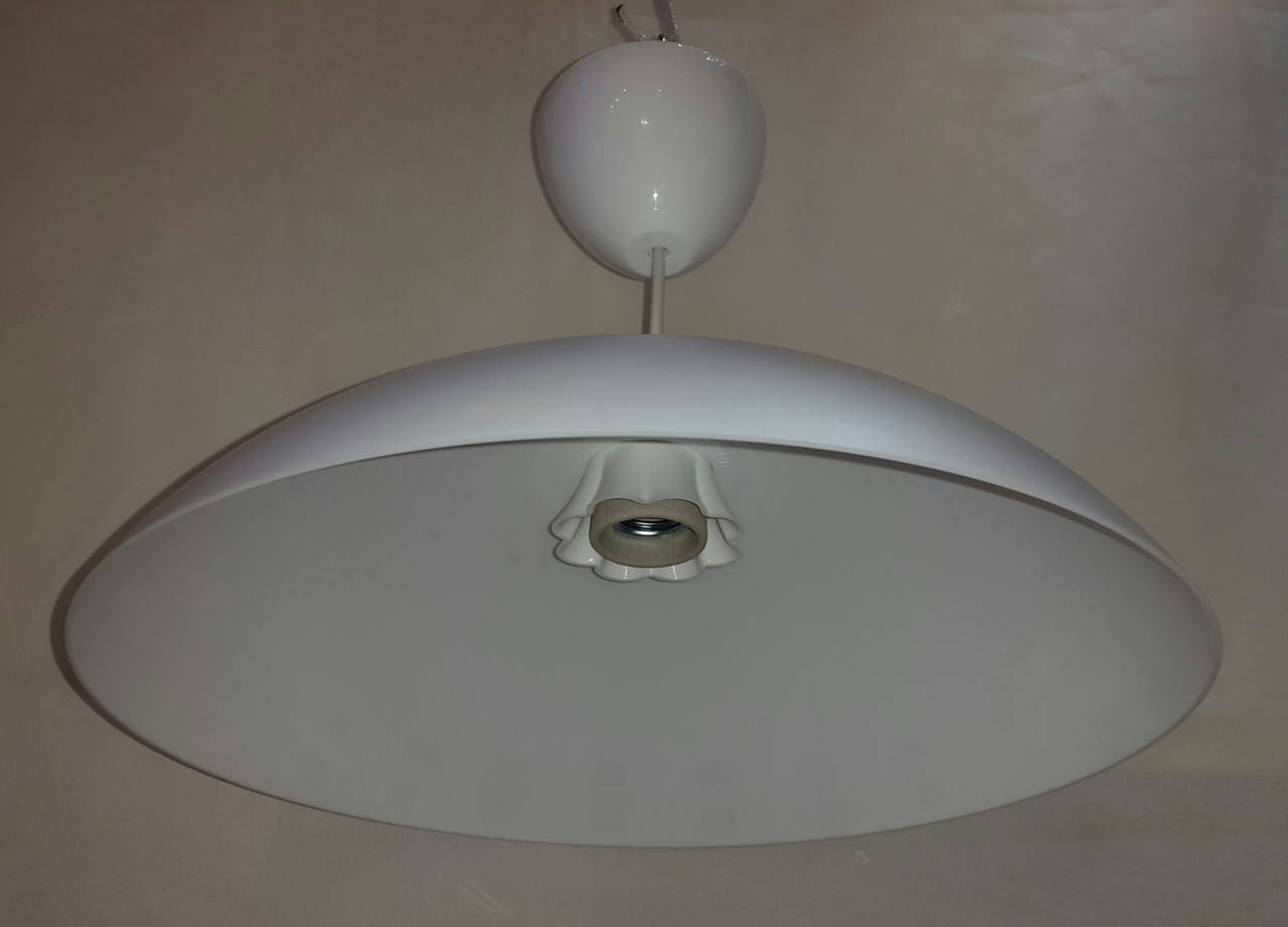 

Подвесной светильник белый на одну лампочку