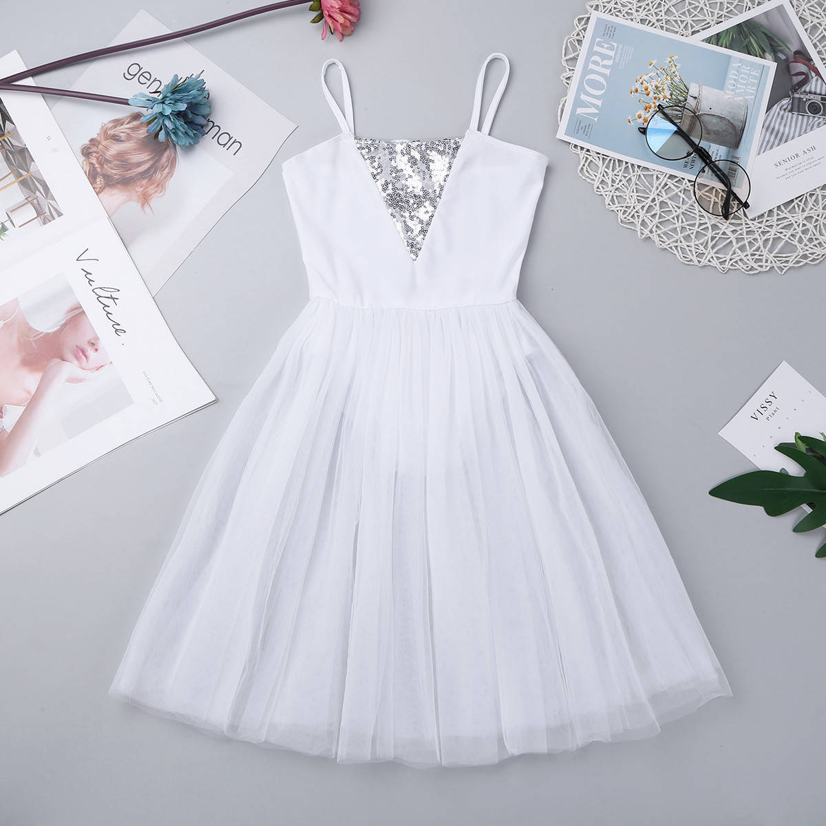 

Балетное платье с пайетками, Разные цвета