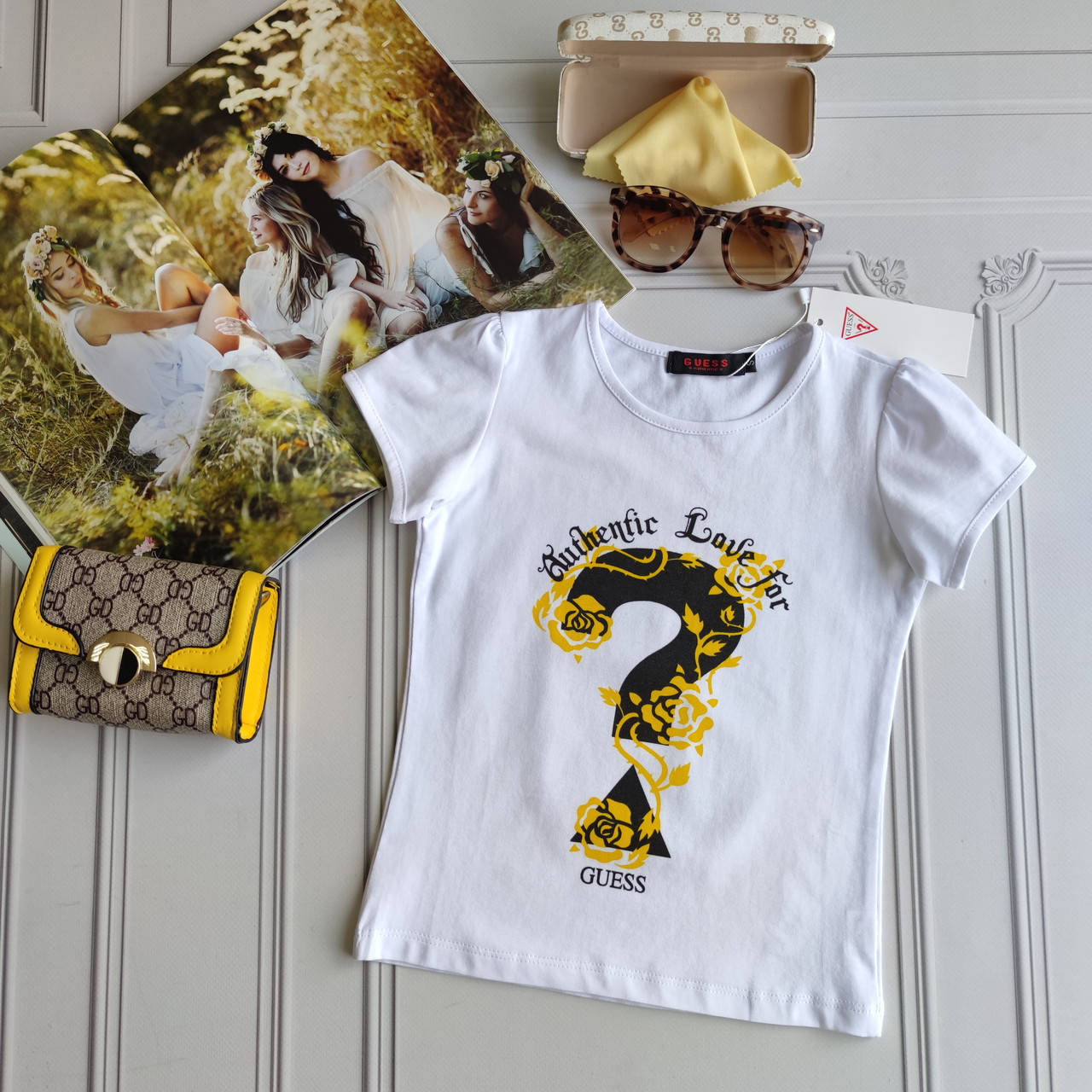 

Детская подростковая белая футболка Guess для девочки., Белый