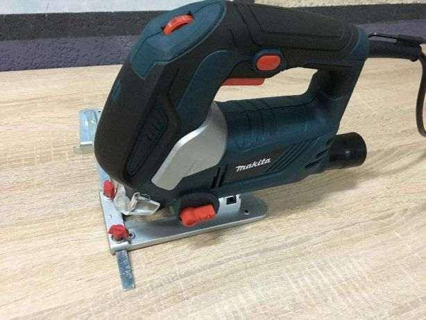 

Лобзик Makita 4450СТ Румынская сборка