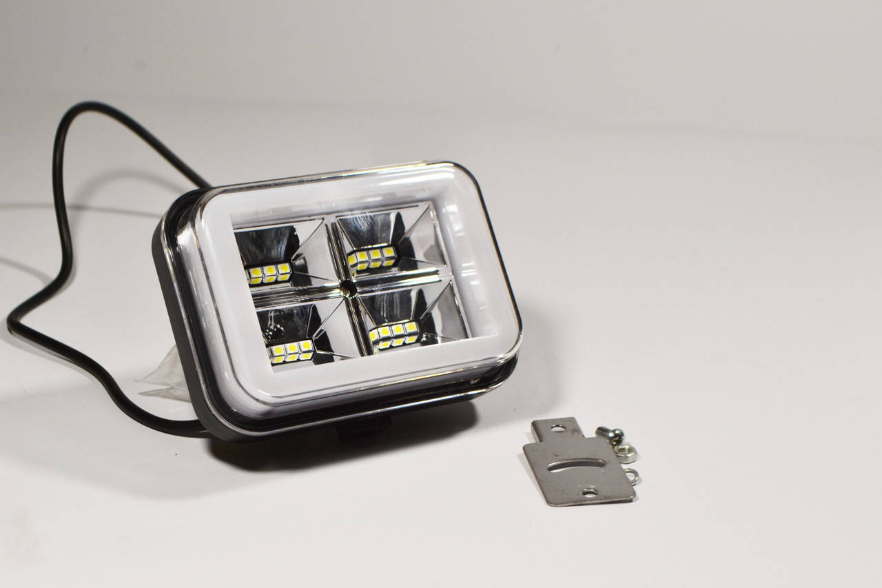 

Светодиодная LED фара рабочая 36W/60° + стробоскоп и ангельский глаз
