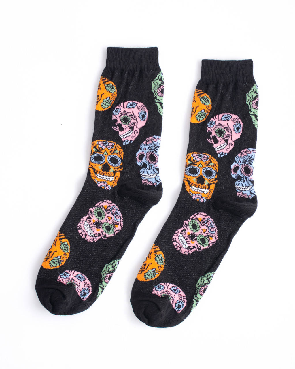 

Носки черные с принтом "Черепа", Черный