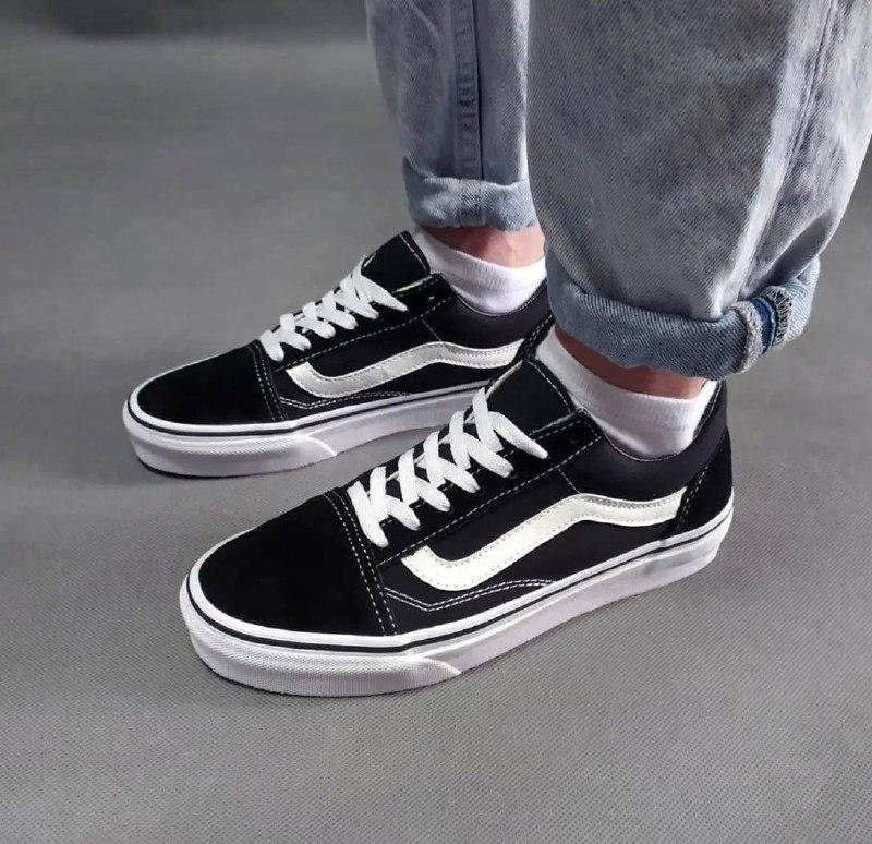 

Низкие черные кеды vans off the wall унисекс ( 44.45 ЦЕНА 649 ГРН ), Черно-белый