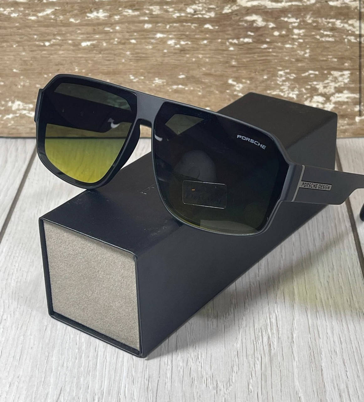 

Очки солнцезащитные мужские Porsche Design
