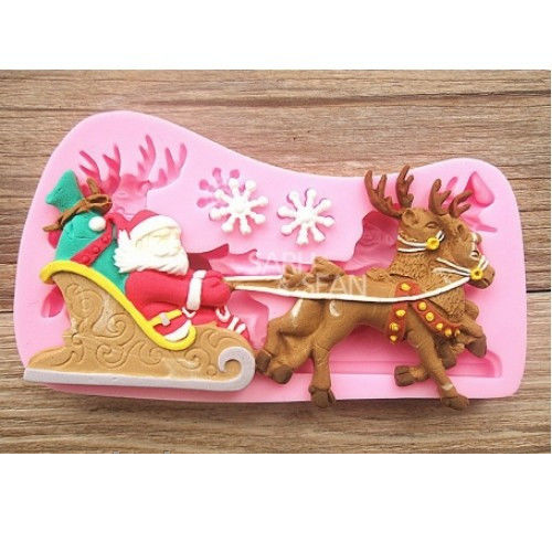 

Молд силиконовый Дед Мороз на Санях, Розовый