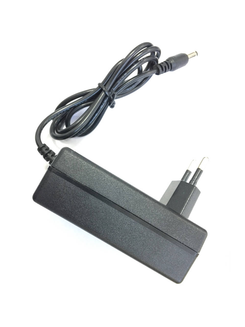 

Зарядное устройство шуруповерта Днипро CD-182 18V