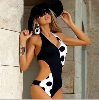 

Сдельный купальник в горох, Черный