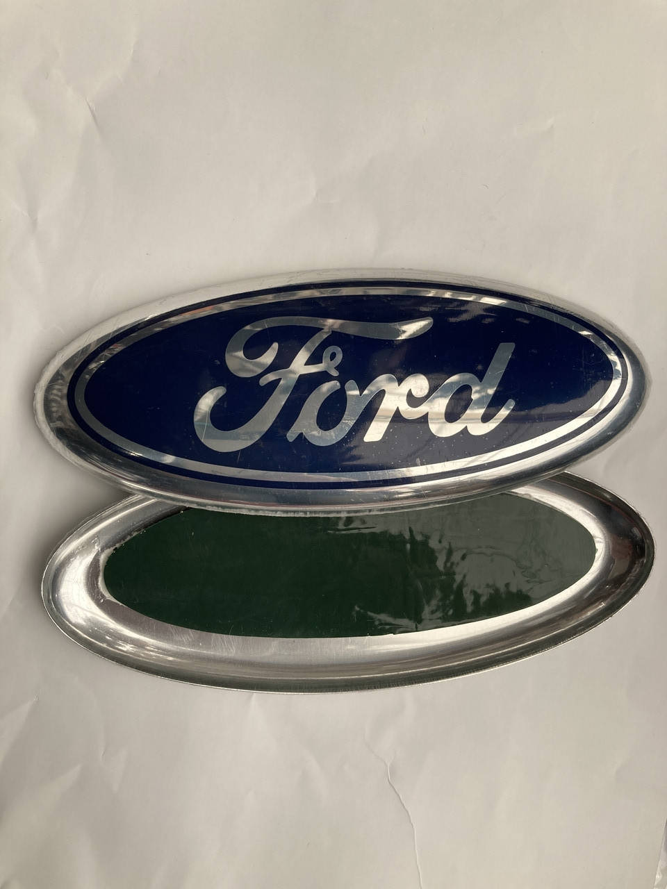 

Эмблема Ford Focus II накладка 145*59 мм.