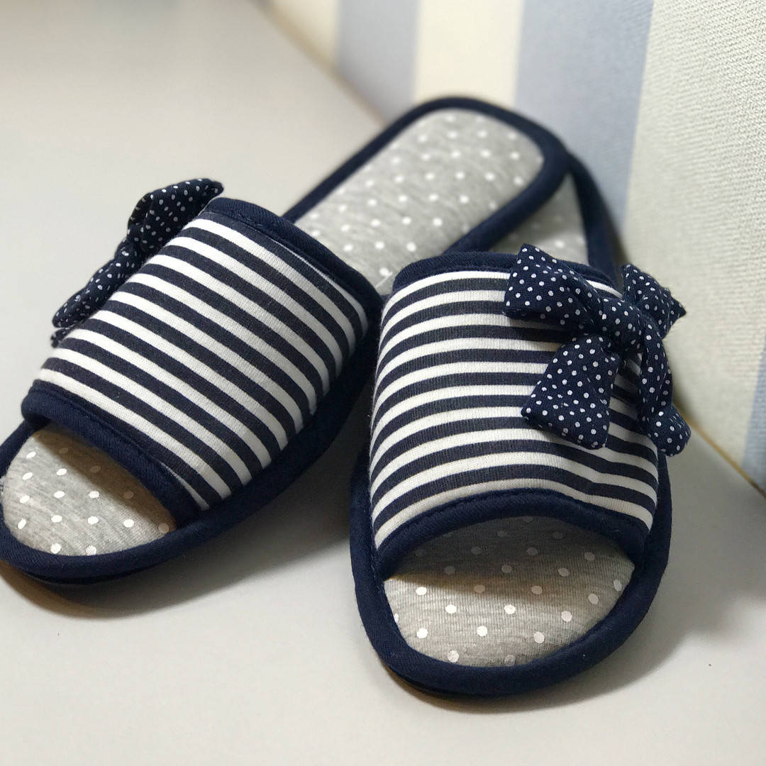 

Тапочки комнатные женские "Полоска"