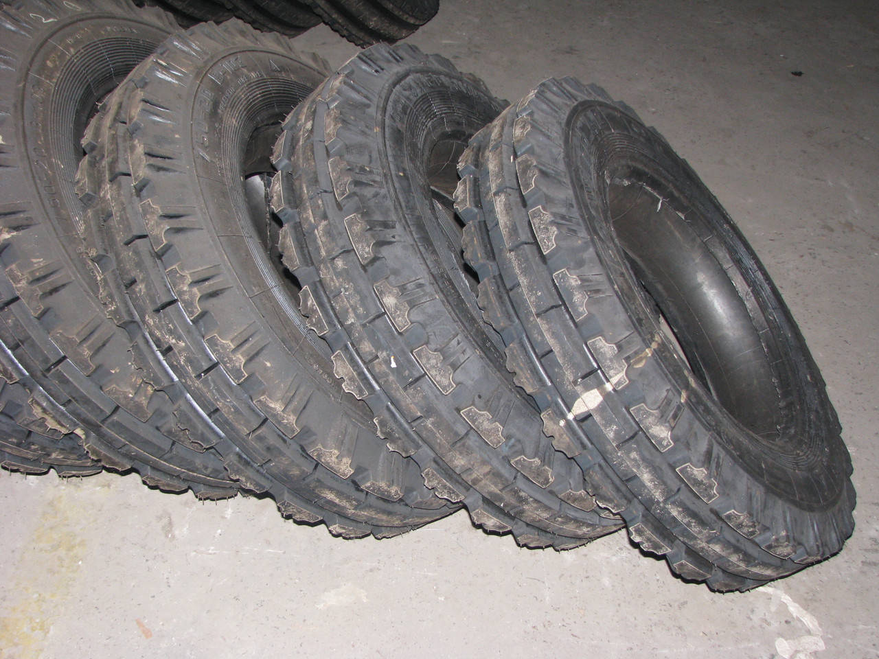 

Сельхоз шины 7.50-20 (200-508) Росава В-103, 8 нс.