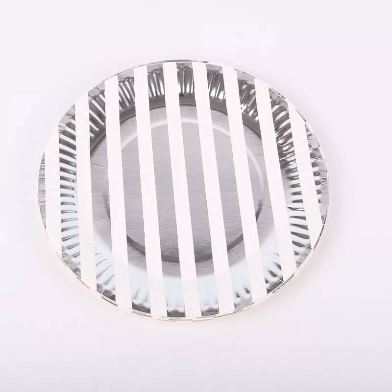 

Тарелки "Серебро полоски " (18,0 см) (1шт)