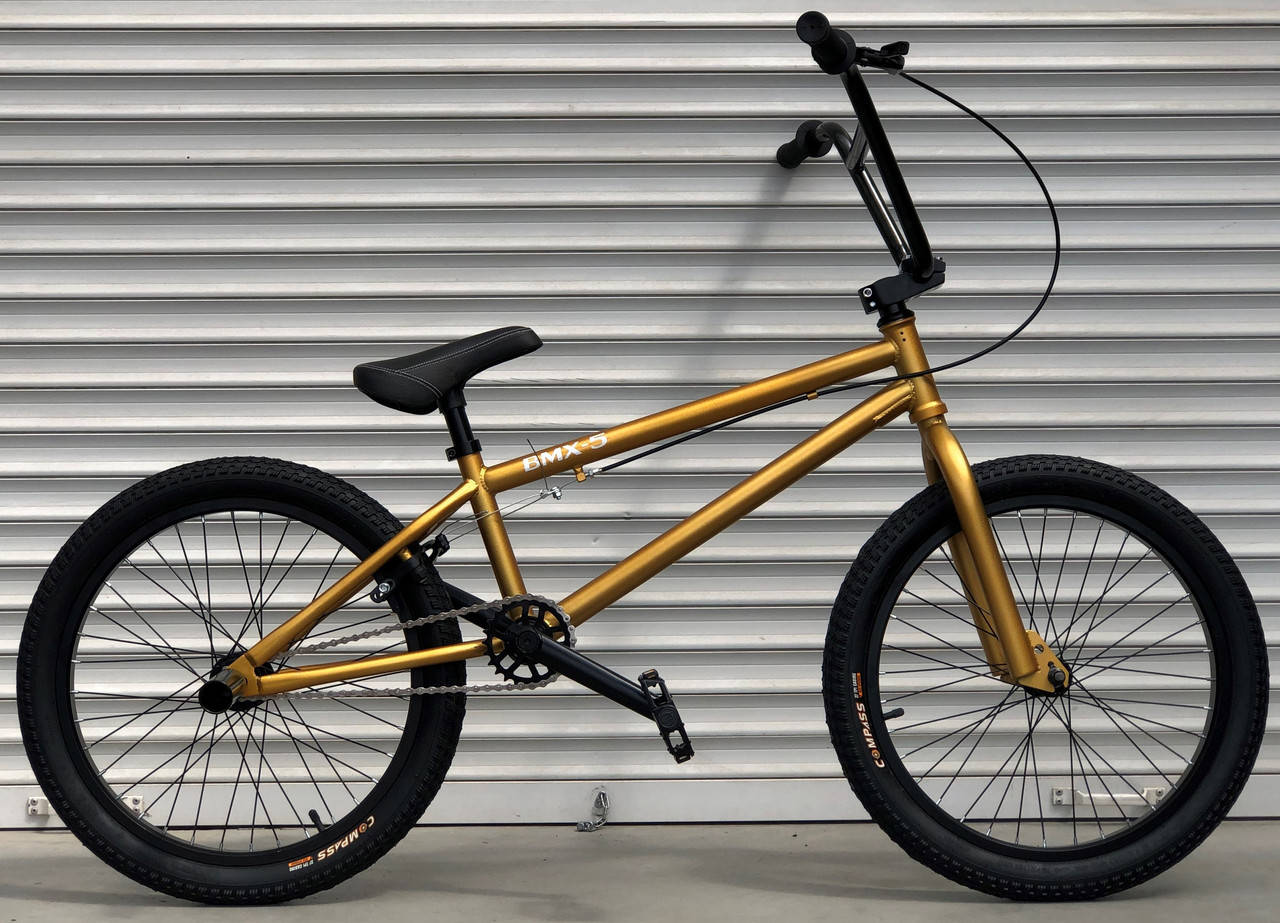 

Велосипед прыжковый BMX Mbike Jump 20 трюковый (2021)
