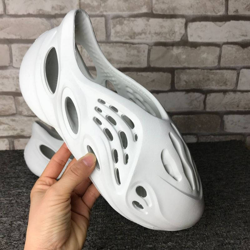

Кроссовки YEEZY FOAM RUNNER 36-42р