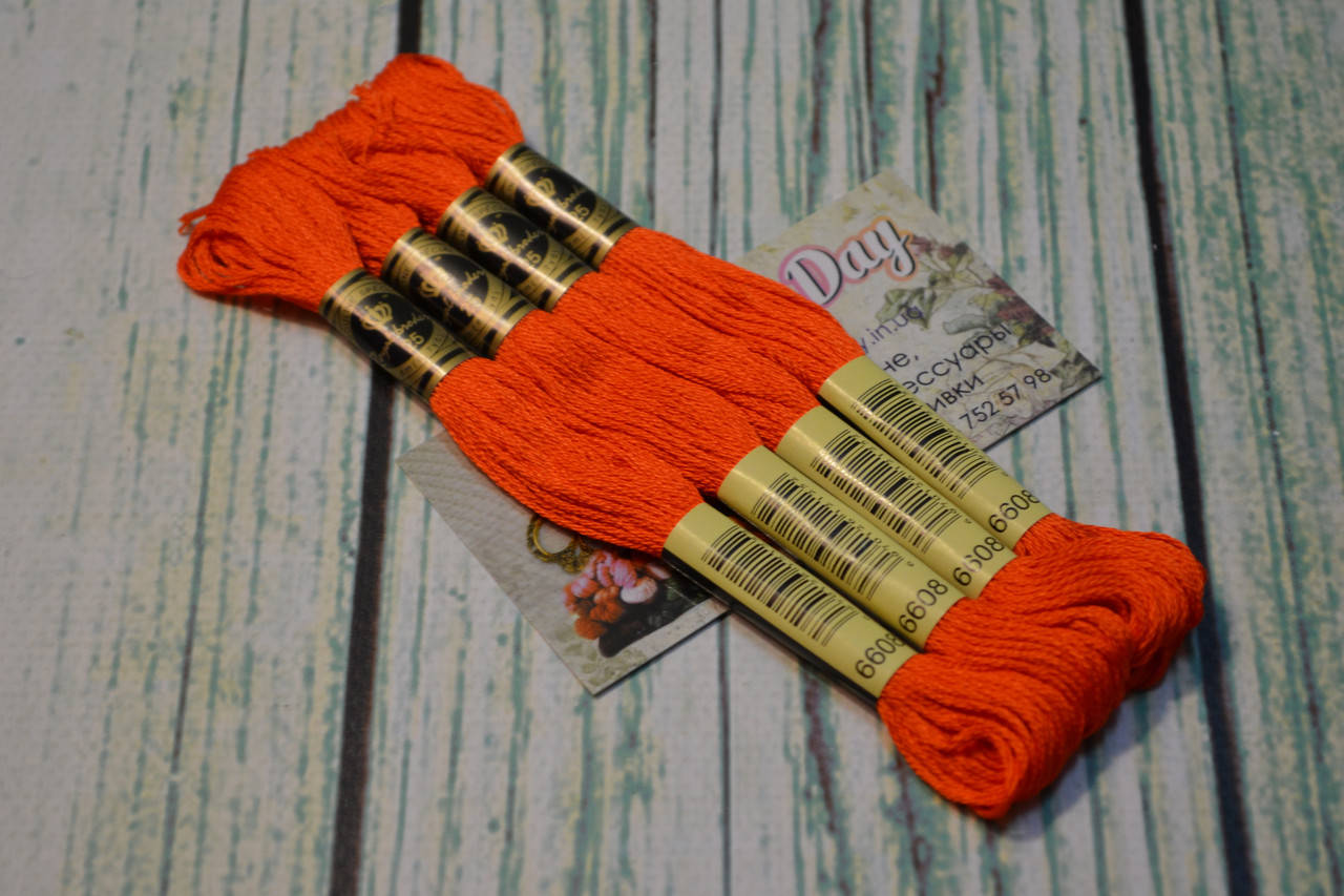 

Мулине Royal Broderie, цвет №608