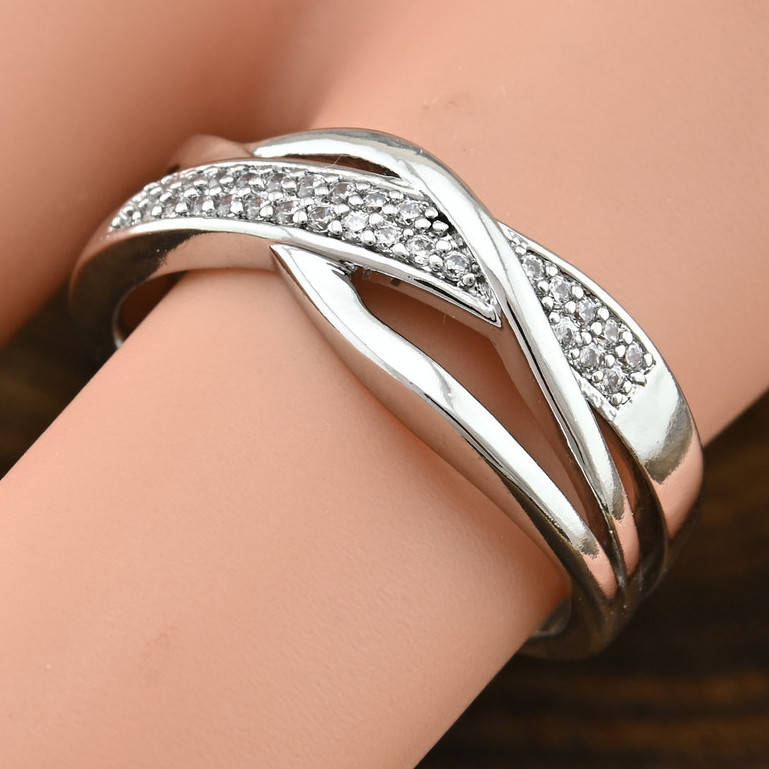 

Кольцо Xuping 14831 ширина 7 мм белые фианиты позолота Белое золото размер 18