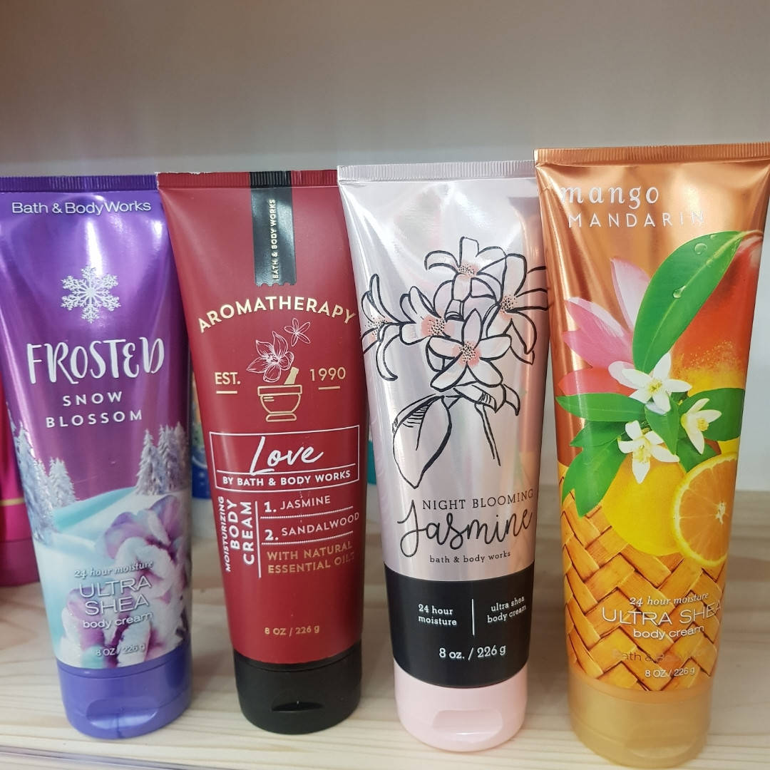 

Увлажняющий крем для тела Bath and Body Works Ultra Shea Body Cream в ассортименте