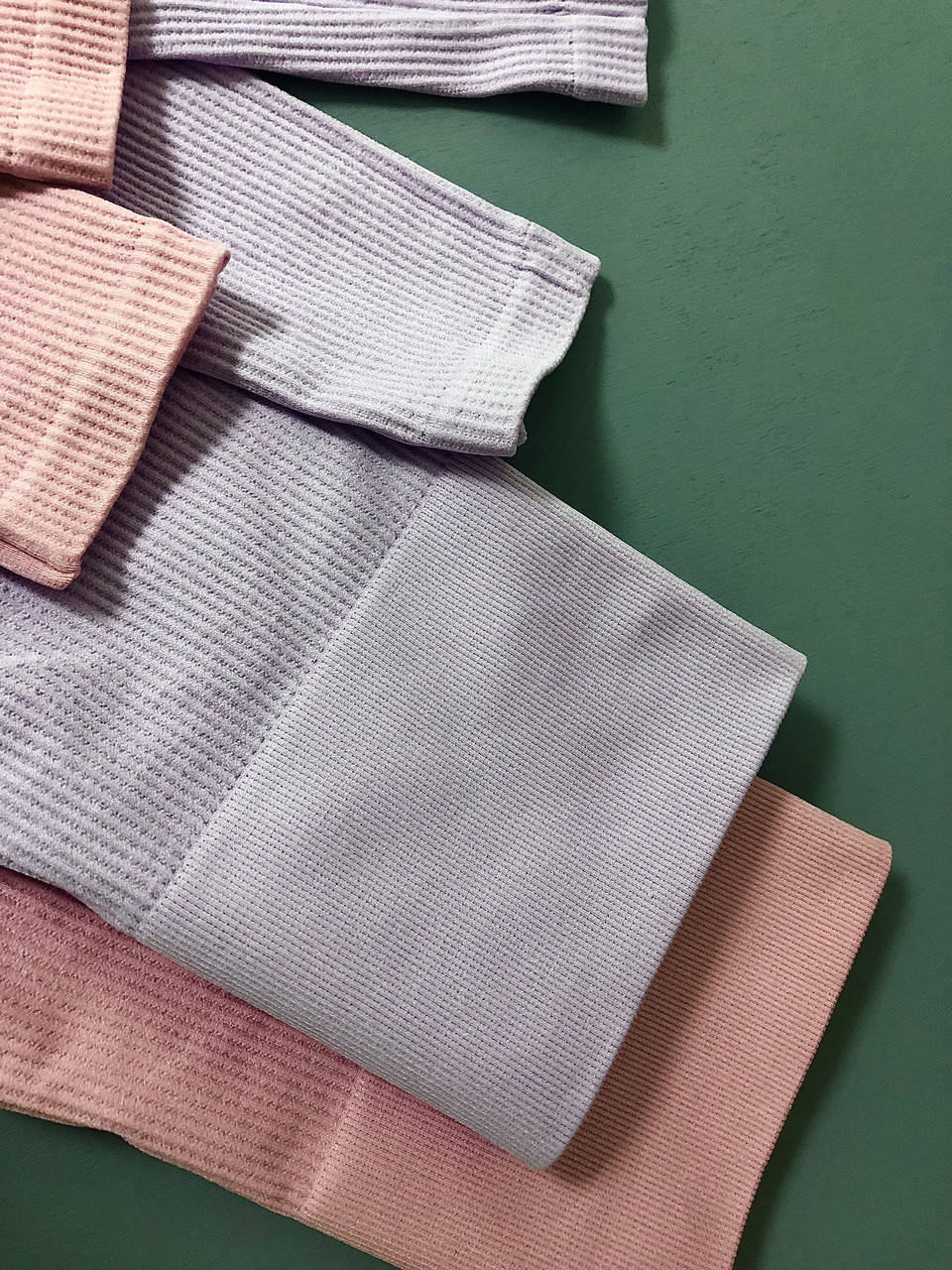 

Сиреневые лосины в рубчик на высокой посадке XS-S, M-L, Сиреневый