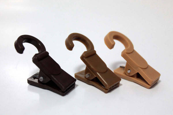 

Зажим для штор пластмассовый,крючок,цвет белый (100шт/уп)