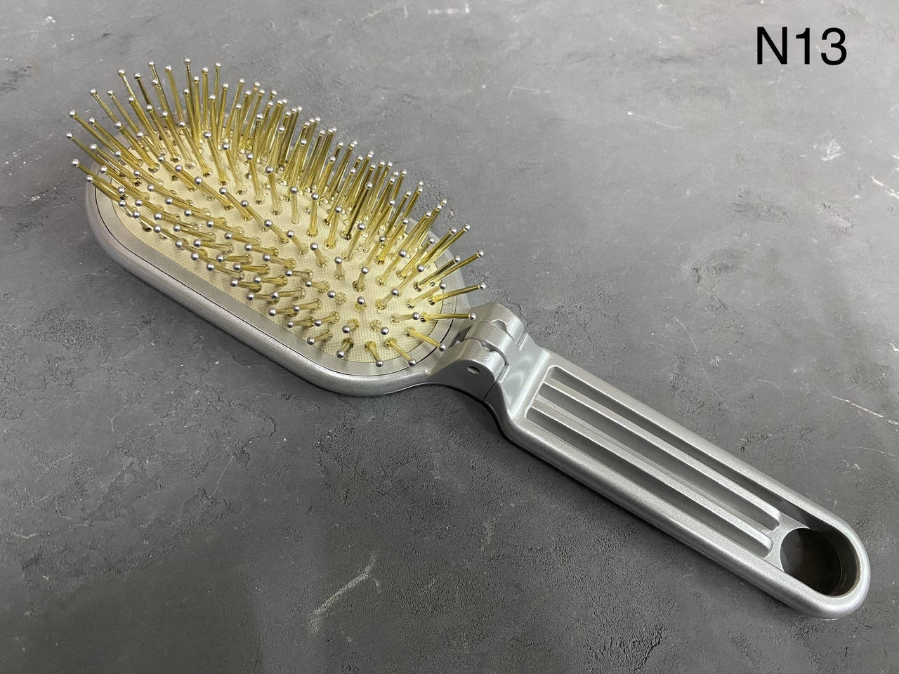 

Salon Professional РАСЧЕСКА N13