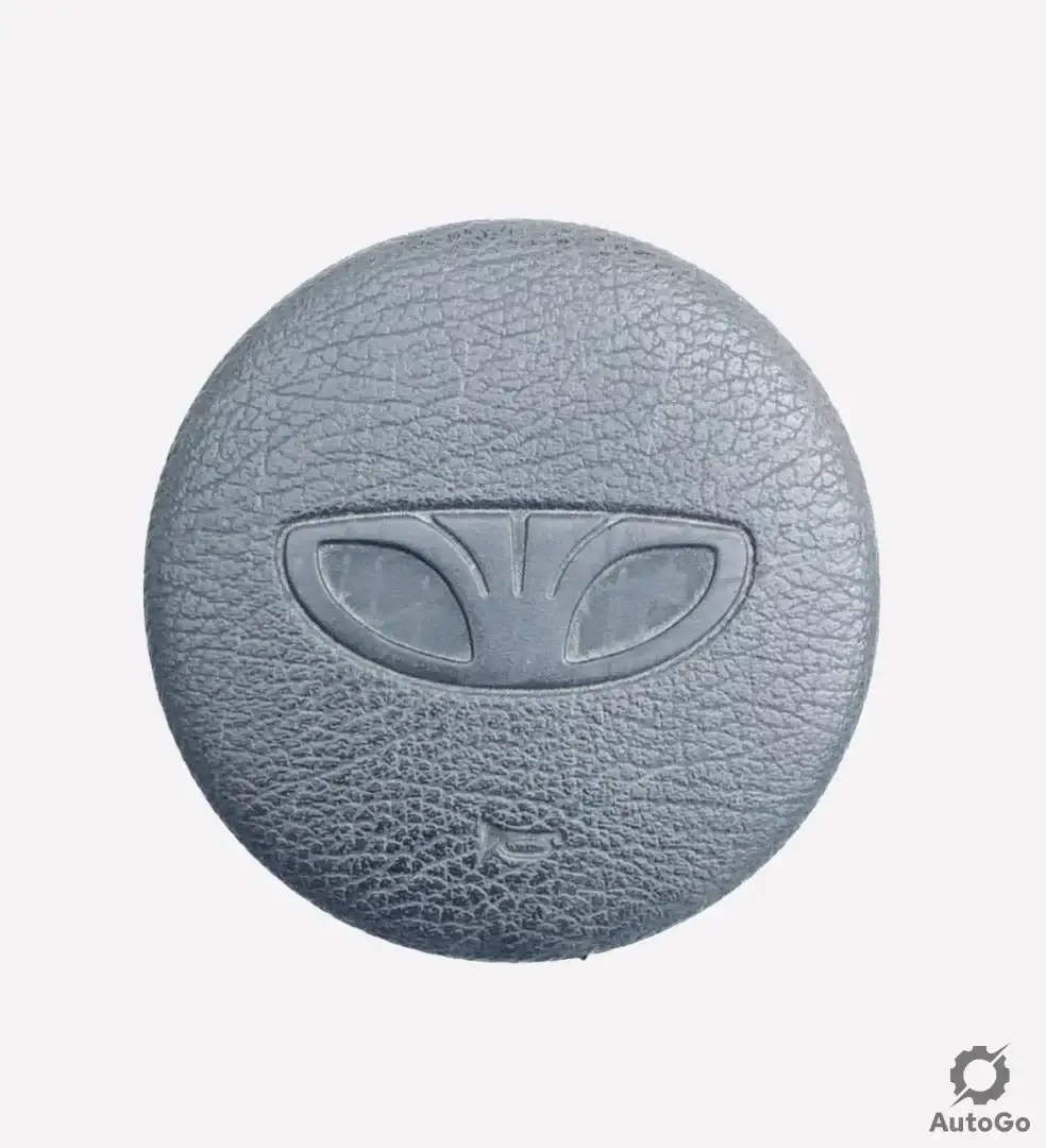 

Кнопка звукового сигнала Daewoo Lanos Sens 96304416