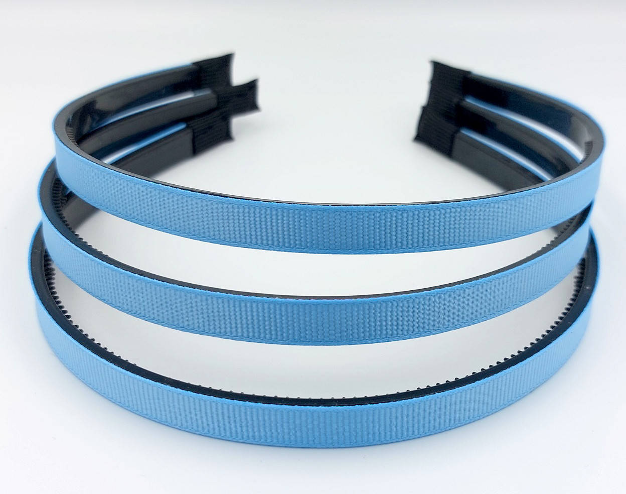 

Обруч пластик с зубчиками + репсовая лента (1см) Цвет - голубой