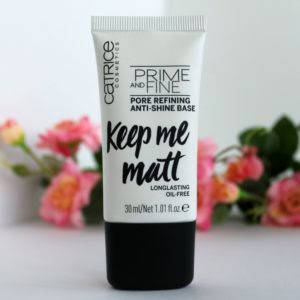 

База под макияж Catrice Prime and Fine Pore Refining Anti-Shine Base keep me matte