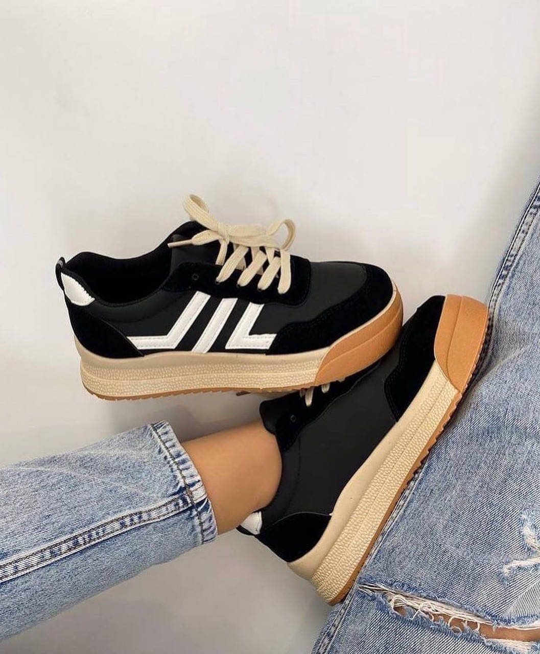 

Кеды для взрослых чёрные удобные и легкие, Черный