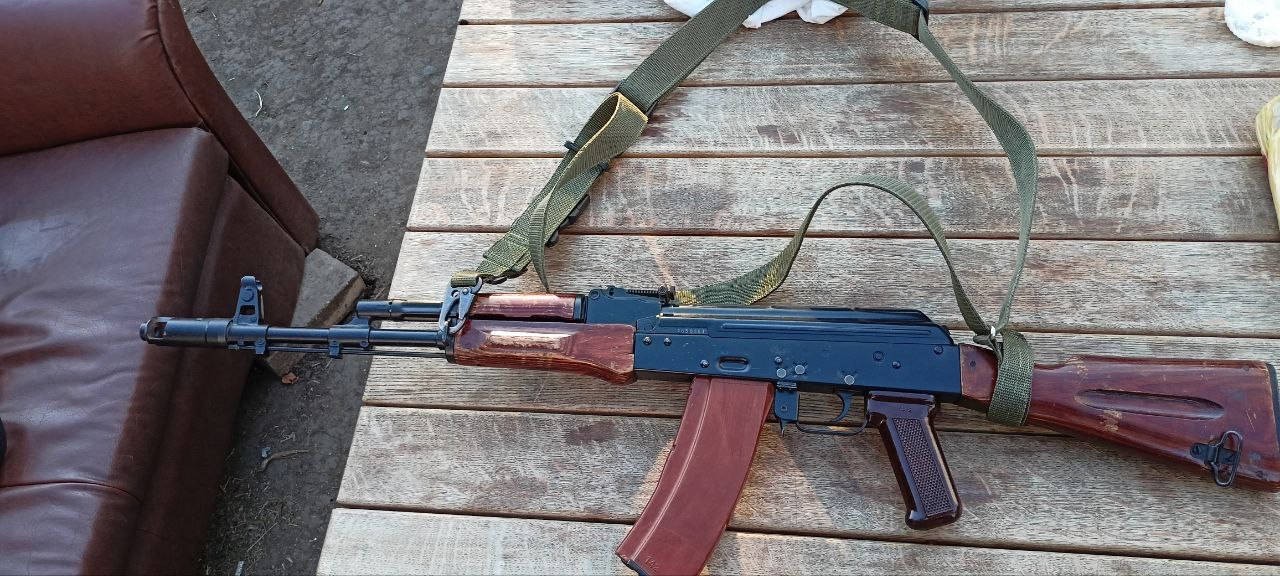 

Ремень трёх точечный с карабином цвет олива