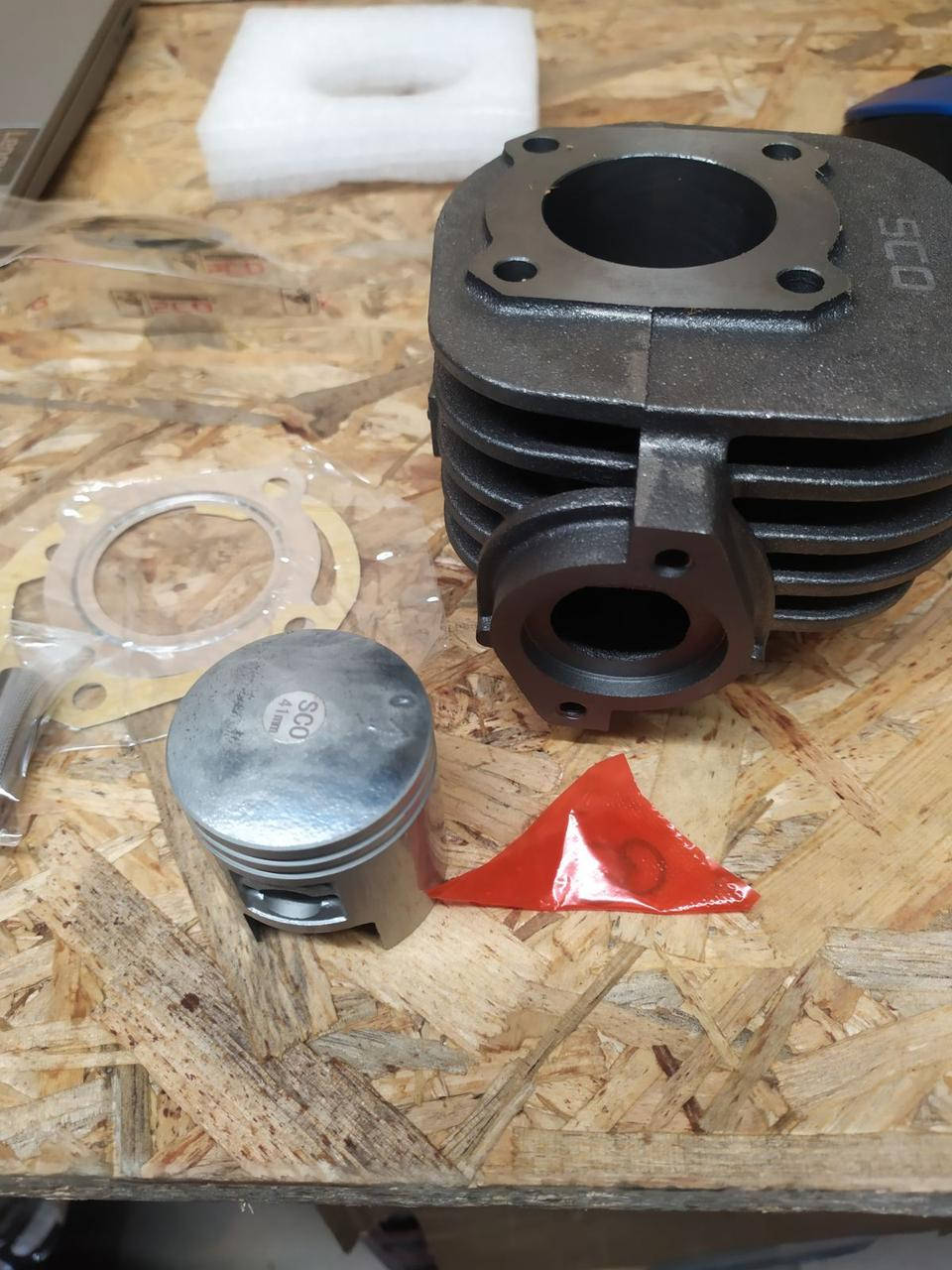 

Поршневая группа Suzuki Lets / Verde / Street Magic 50сс Scorpion Тайвань