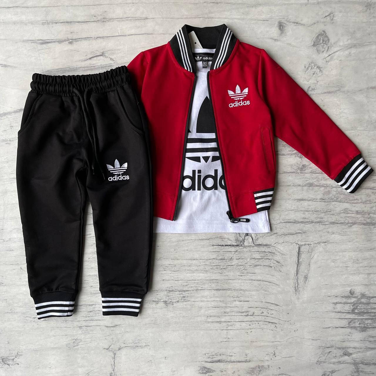 

Спортивный костюм на мальчика в стиле Adidas 670. Размер 110 см, 116 см