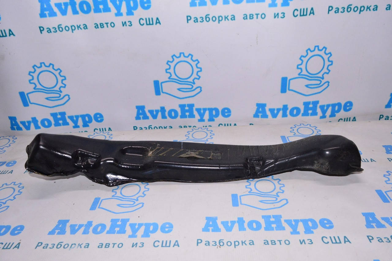 

Уплотнитель крыла дверь-крыло лев Ford Focus mk3 11-18 BM5Z-16072-B
