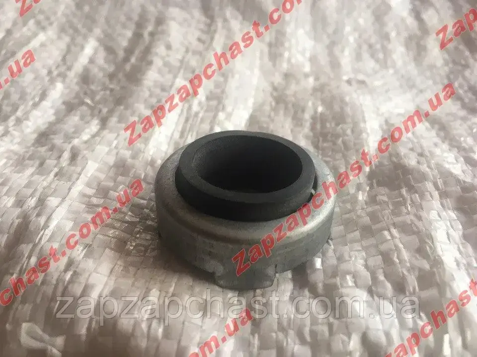 

Пыльник кардана Ваз 2101 2102 2103 2104 2105 2106 2107 2121 нива