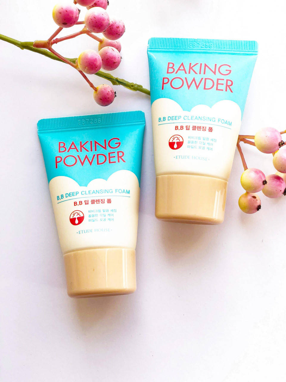 

Пенка для умывания Etude House Baking Powder BB Deep Cleansing Foam 30 ml