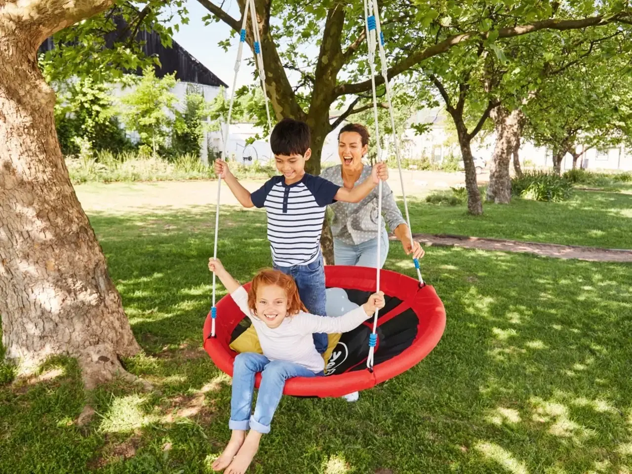 

Качеля гнездо аиста PLAYTIVE® 150 кг 113 см Германия