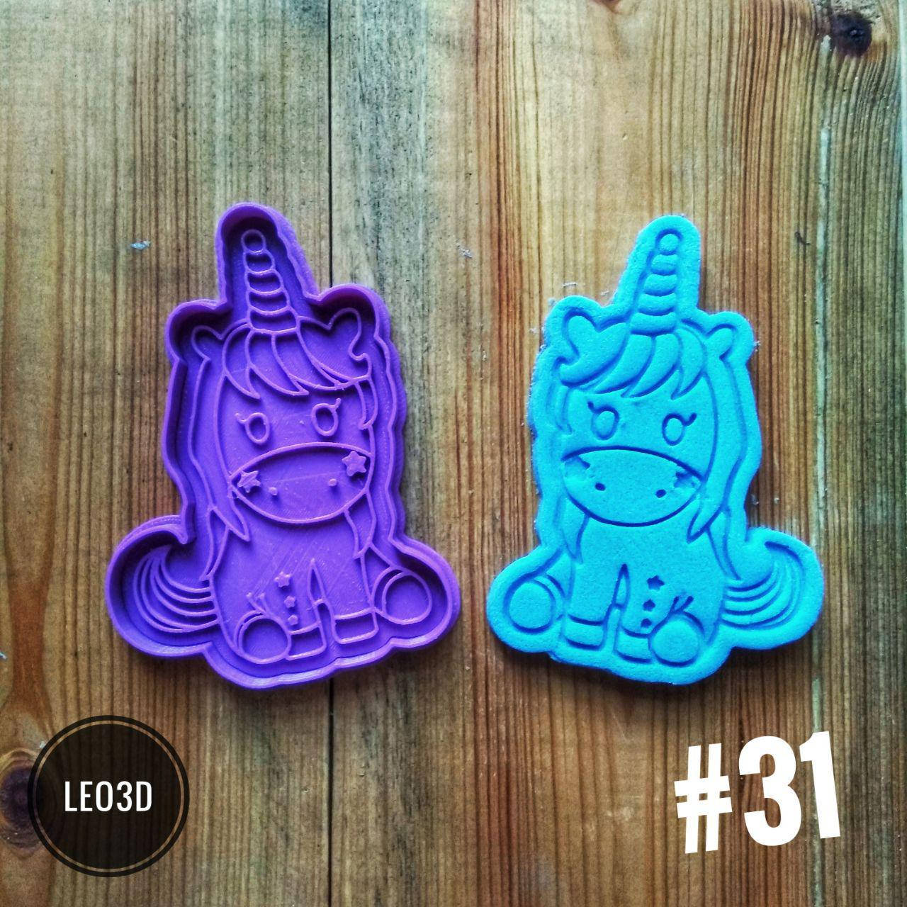 

3D формочка-вырубка для пряников "Единорожка 2"