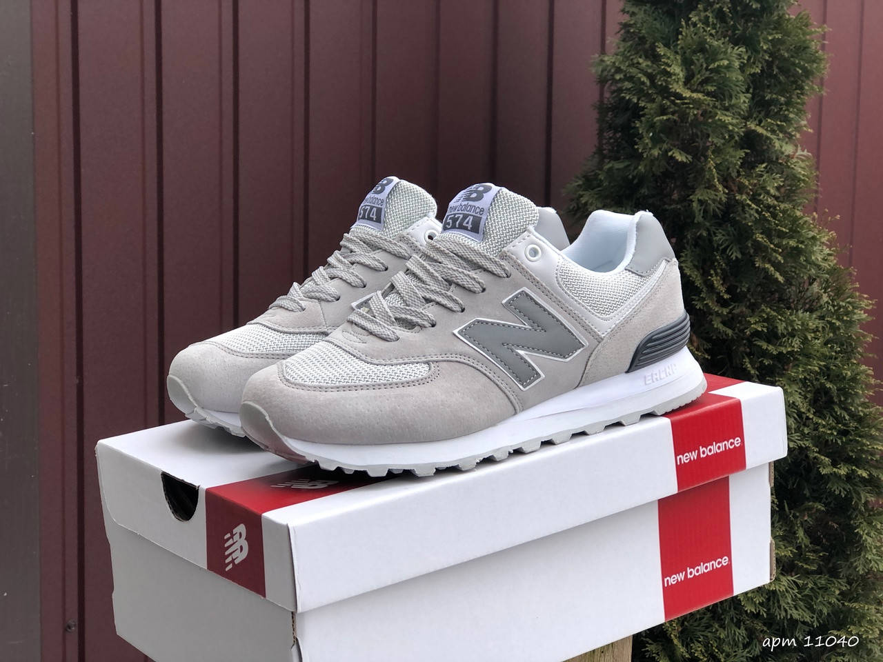 

Женские кроссовки New Balance 574, серые (11040), Серый
