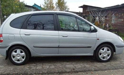 

На передние двери. Дефлекторы окон, ветровики \ Renault Scenic 1996-2003 \ Рено Сценик
