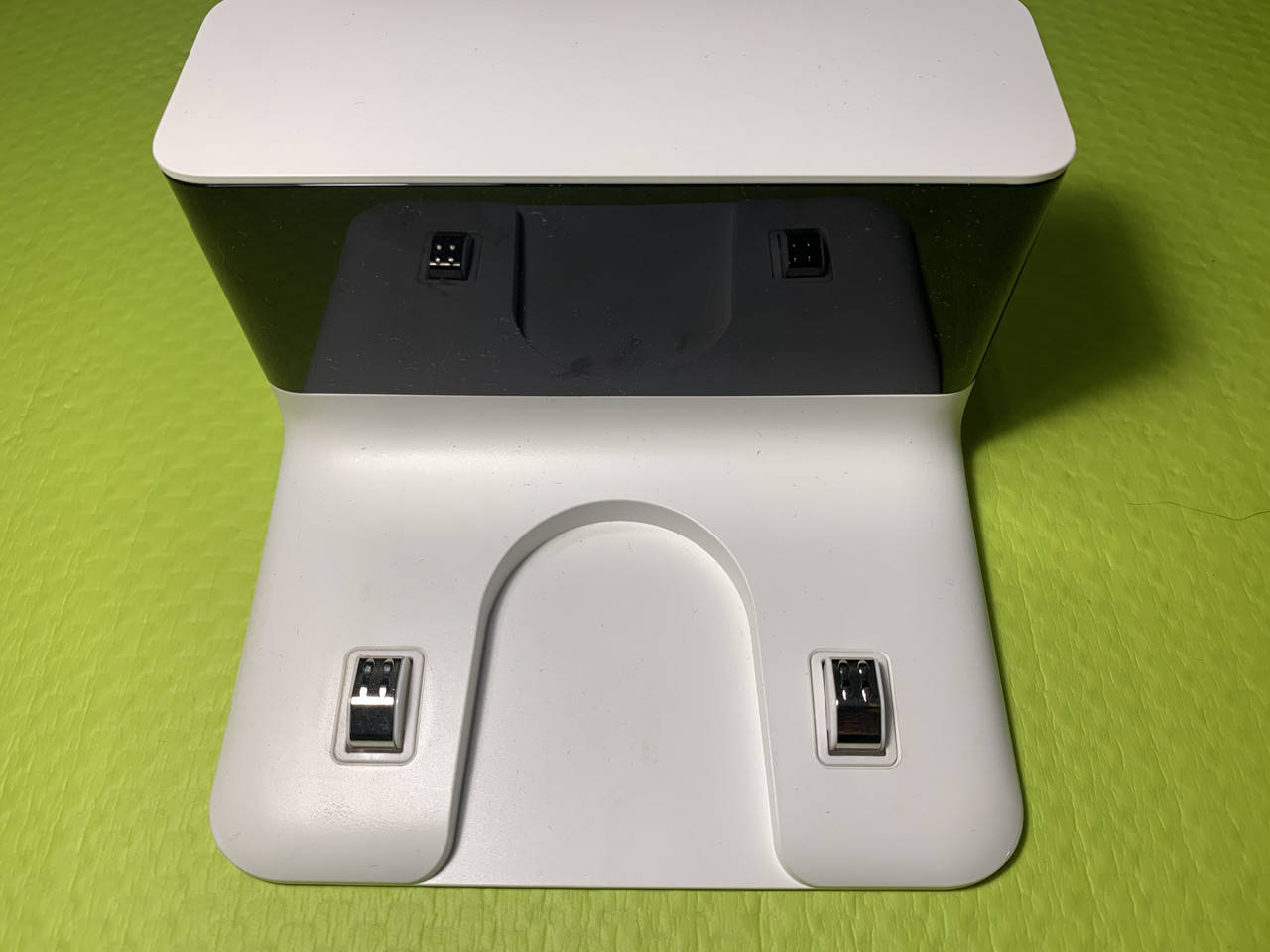 

Зарядная док-станция (база) для пылесоса Xiaomi Mijia Vacuum Mop Essential (SKV4136GL)