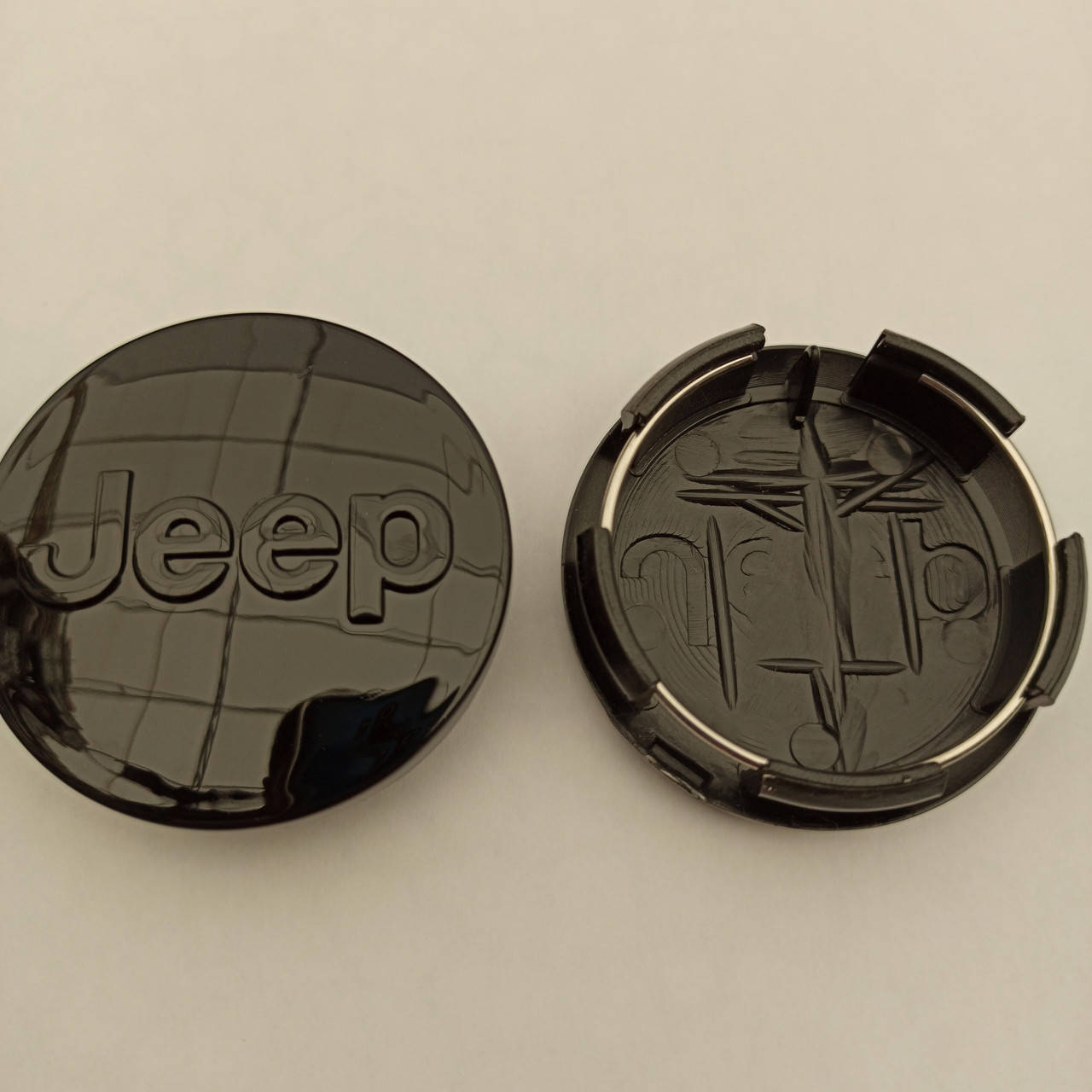 

Колпачок в диск Jeep 58-63 мм черный